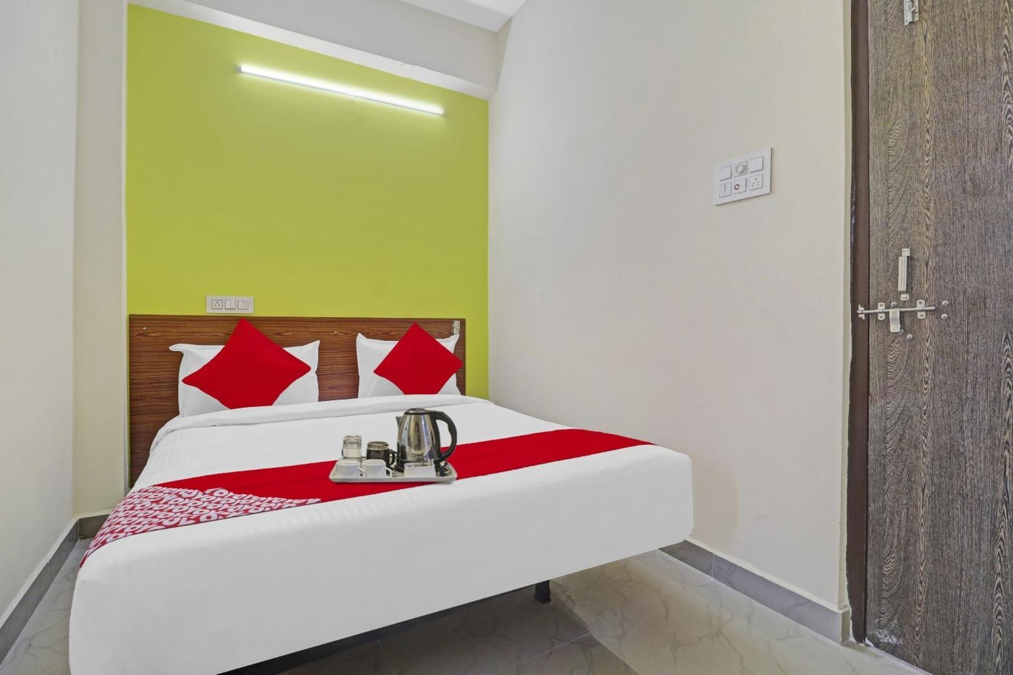 Super Collection O Elite Stay Near Habsiguda Metro Station Хайдарабад Экстерьер фото