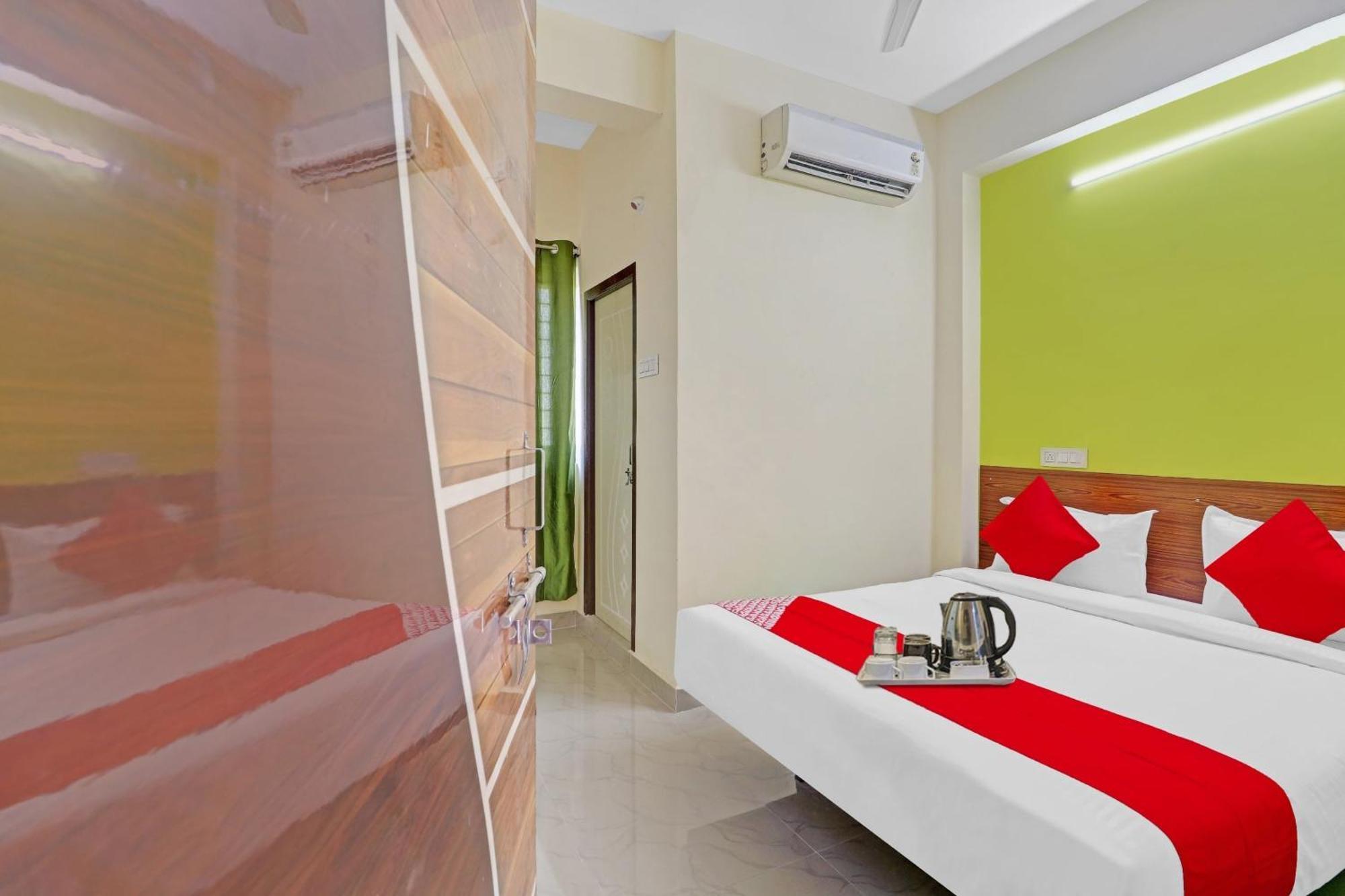 Super Collection O Elite Stay Near Habsiguda Metro Station Хайдарабад Экстерьер фото