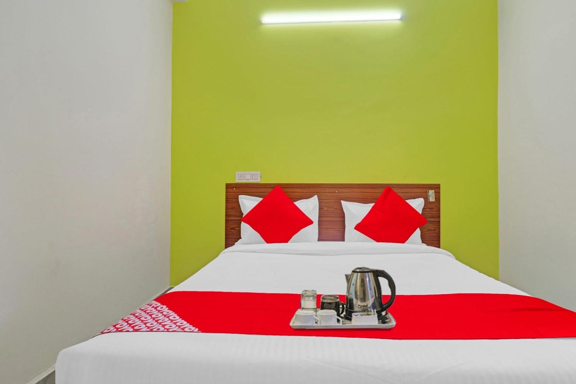 Super Collection O Elite Stay Near Habsiguda Metro Station Хайдарабад Экстерьер фото